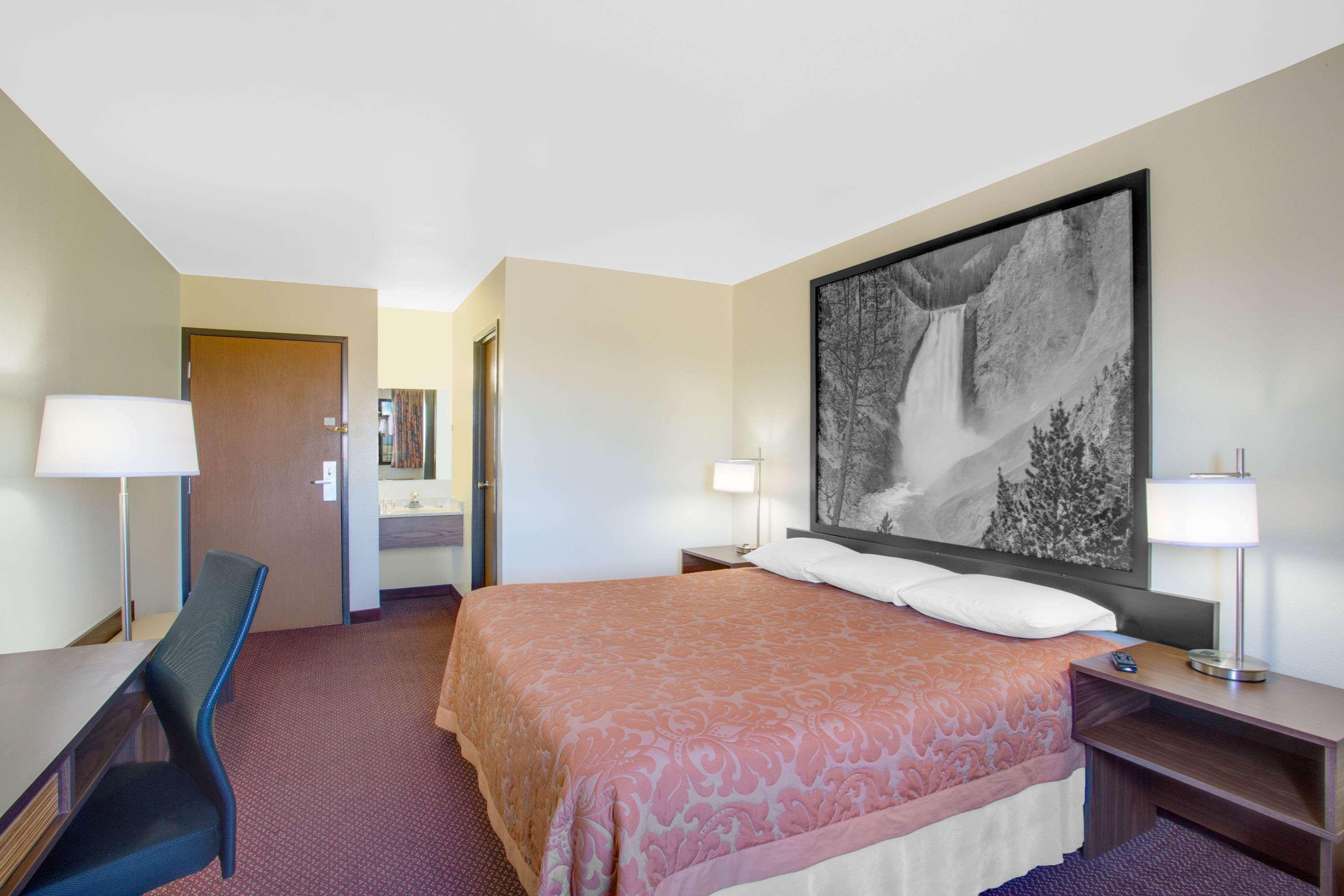Super 8 By Wyndham West Yellowstone Exterior foto
